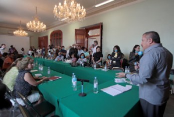 Propone Agüera comité científico nacional ante influenza