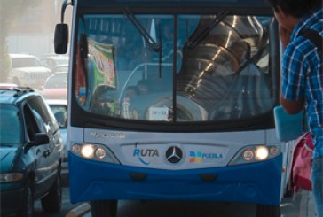 Transportistas morenovallistas defienden el Metrobús