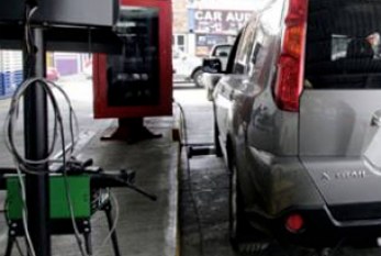 Paran labores en Verificentro por explotación y acoso laboral