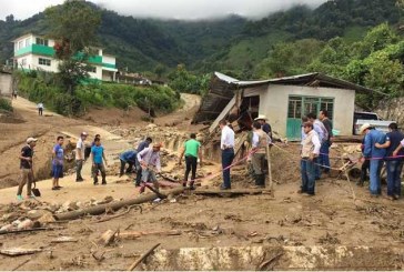 Federación también es responsable de catástrofe en Huauchinango: Quezada