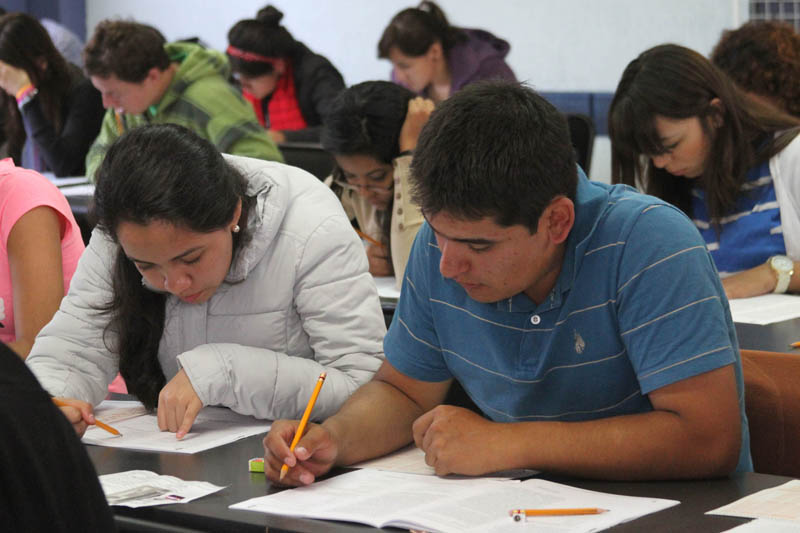 Estudiante se ampara contra convocatoria de la BUAP