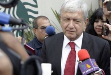 En Morena no hay imposición, dice AMLO en Puebla