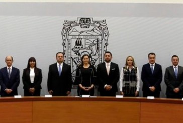 Presenta Martha Erika a su gabinete