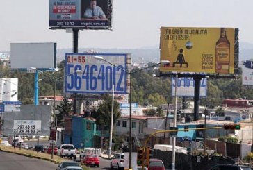 Suman 3 denuncias penales por permisos irregulares de espectaculares