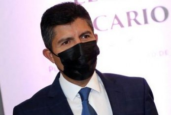 Solicita ayuntamiento de Puebla retiro de publicidad de Mier