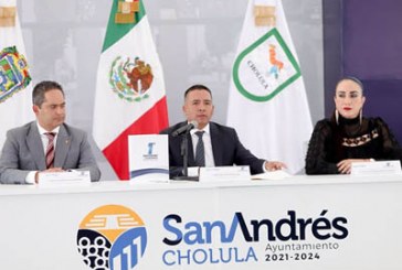 Rinde mundo Tlatehui Primer Informe de Gobierno