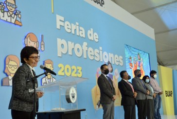 Inaugura la Rectora María Lilia Cedillo Ramírez Feria de Profesiones 2023