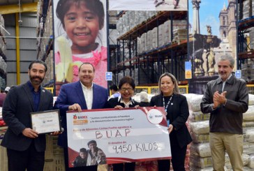 La BUAP entrega al Banco de Alimentos Cáritas Puebla lo recaudado en la campaña “Decisión es Compartir BUAP 2023”