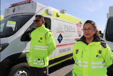 Entrega gobierno 23 nuevas ambulancias