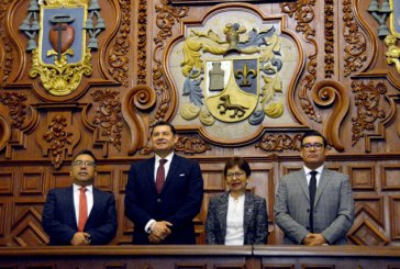 El candidato al gobierno del estado por la coalición Sigamos Haciendo Historia presenta su plan de trabajo ante el H. Consejo Universitario