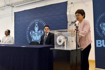 Escuela de Artes Plásticas y Audiovisuales fortalece el área de humanidades