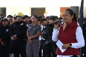 ARIADNA AYALA DA INICIO AL CICLO ESCOLAR 2024-2025 ENTREGANDO APOYOS EDUCATIVOS