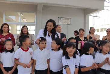 ARIADNA AYALA IMPULSA EDUCACIÓN DE LA NIÑEZ ATLIXQUENSE; INAUGURA DOS AULAS EQUIPADAS.