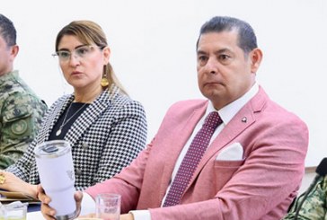 Gobiernos corruptos permitieron inseguridad, acusa Armenta