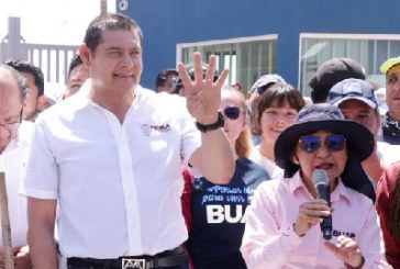 Gobierno respeta autonomía de la BUAP: Armenta