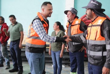 Entregó Gobierno de la Ciudad uniformes a personal operativo de la Secretaría de Movilidad e Infraestructura