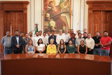 SOSTIENE PEPE CHEDRAUI REUNIÓN CON PRESIDENTES AUXILIARES PARA DAR SEGUIMIENTO A OBRAS ESTATALES