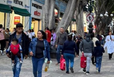 Operativo contra ambulantes permanecerá hasta diciembre; ayuntamiento busca reubicarlos
