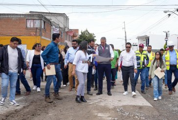 Supervisa Pepe Chedraui rehabilitación vial en la colonia Aquiles Serdán