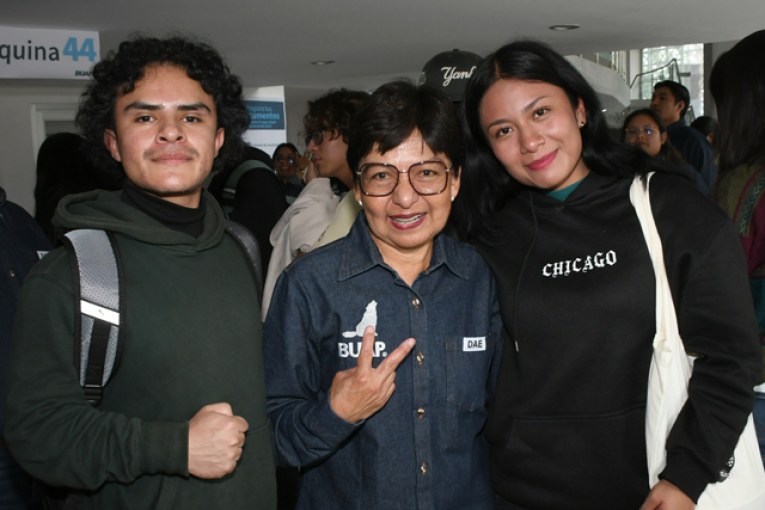 Casi 9 mil jóvenes inician inscripción al nivel superior de la BUAP