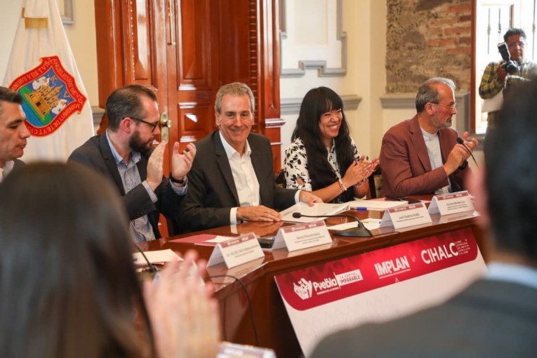 Fortalece Puebla capital su modelo de ciudad segura mediante alianza internacional