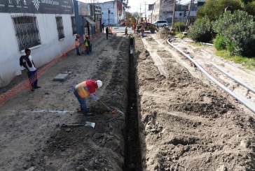 Avanza Gobierno de la Ciudad con trabajos de rehabilitación vial en Xonaca