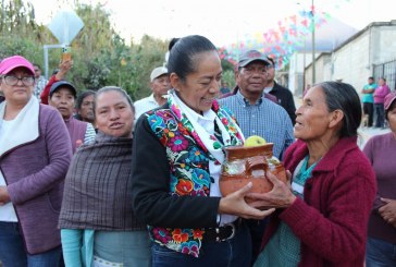 ARIADNA AYALA INAUGURA PAVIMENTACIÓN EN SAN PEDRO BENITO JUÁREZ EN ATLIXCO