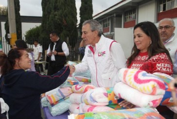 Lleva Pepe Chedraui posadas navideñas a Xilotzingo y La Margarita
