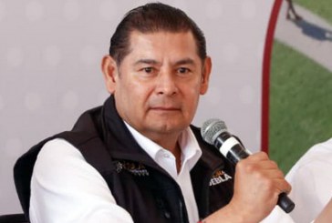 Armenta llama a la ASE y diputados vigilar sobrecostos en obras de ayuntamientos