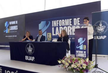 Rinde informe de Labores director del Complejo Regional Centro