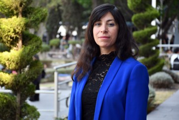 Estudiante BUAP publicó obra en feria de libro de Nueva York