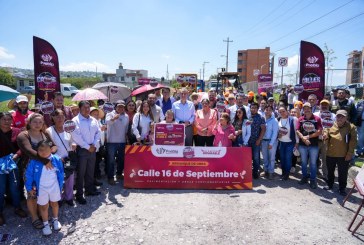 Con #CallesAl100 Pepe Chedraui impulsa trabajos de pavimentación en la Junta Auxiliar de Santo Tomás Chautla