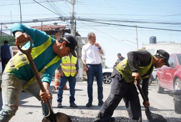 Supervisa Pepe Chedraui campaña “BacheAndo Puebla” en Xochimehuacan